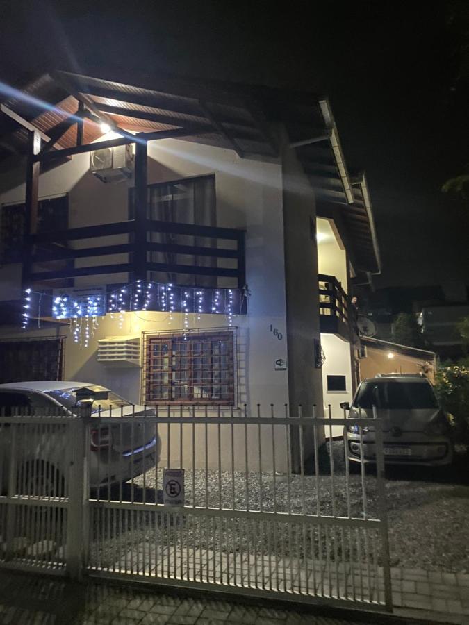 Apartamentos Vó Lela Bombinhas Bagian luar foto